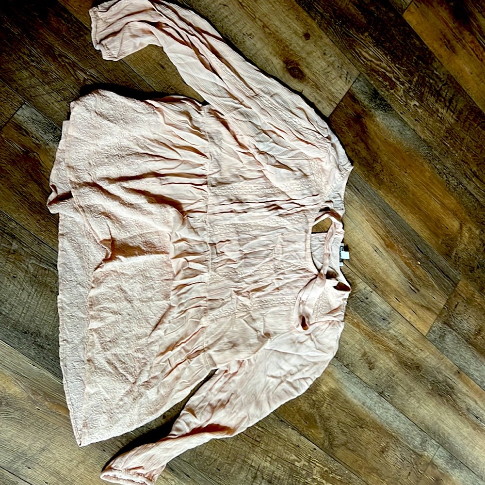 American Eagle top